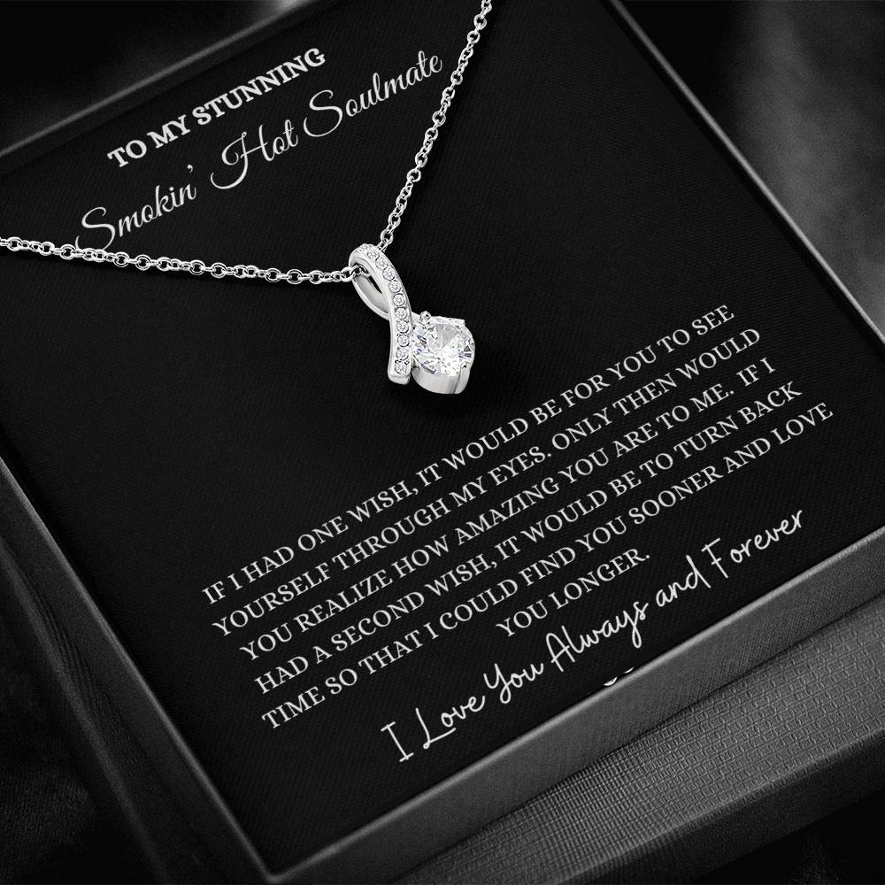 SOULMATE ALLURING BEAUTY NECKLACE