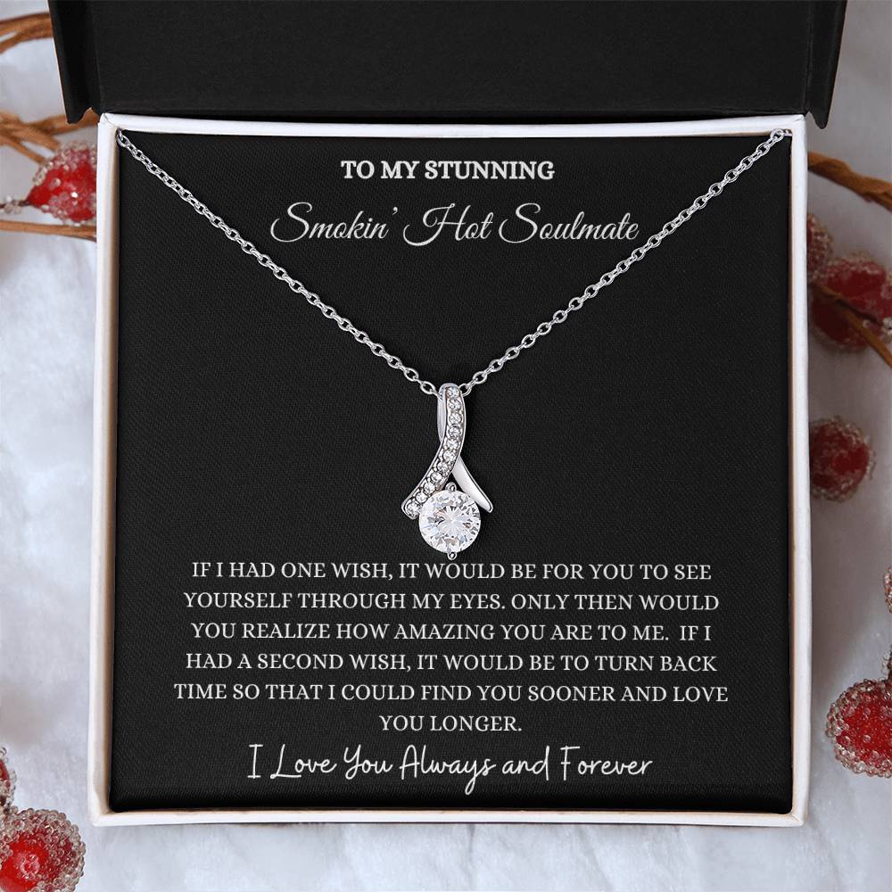 SOULMATE ALLURING BEAUTY NECKLACE